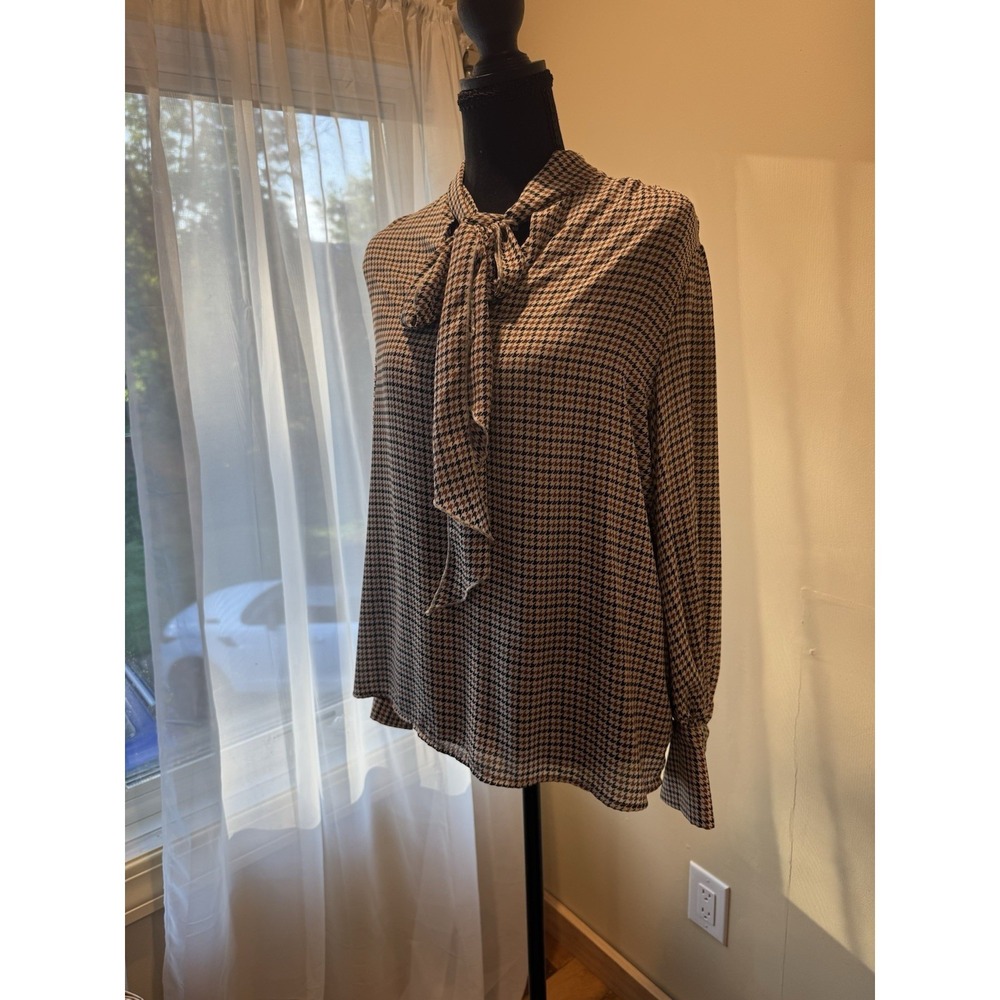 WHO WHAT WEAR Houndstooth Tie-Neck Collared Puff Long Sleeve Blouse M - Picture 2 of 7